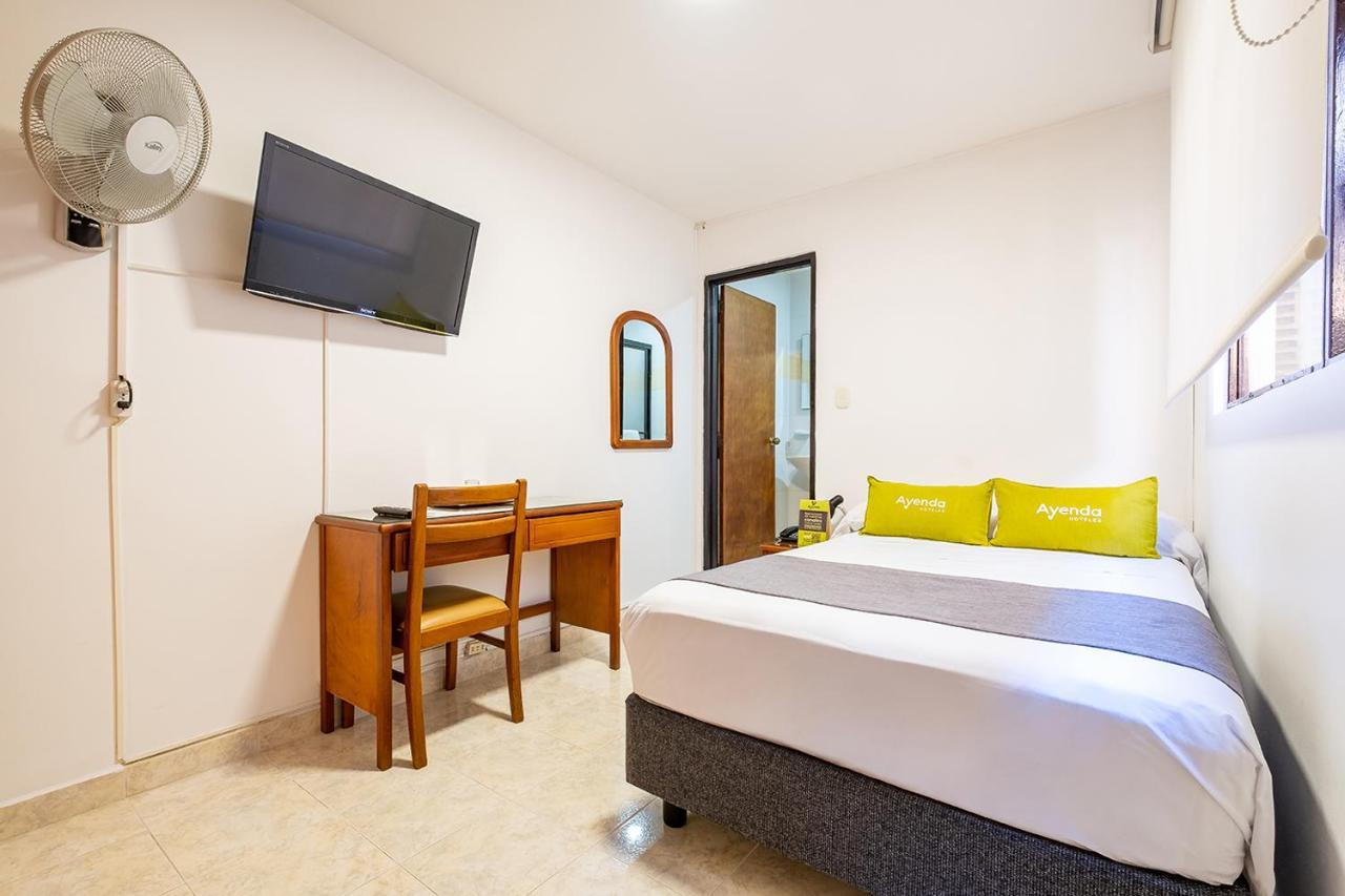 Ayenda 1502 Principe Hotel Букараманга Екстериор снимка