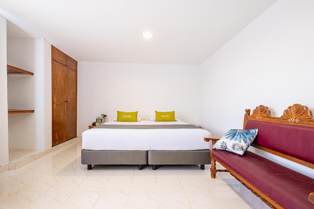 Ayenda 1502 Principe Hotel Букараманга Екстериор снимка