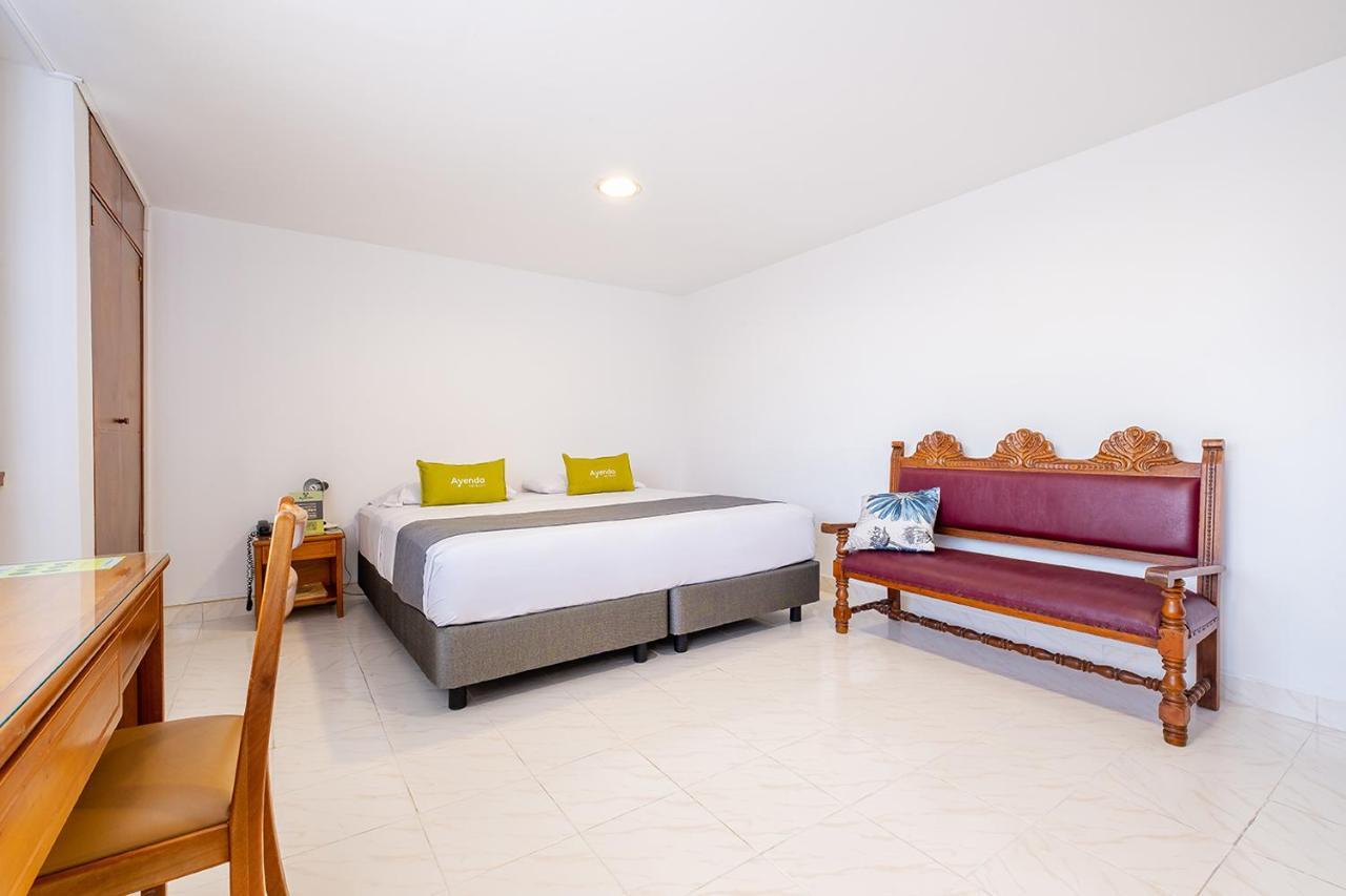 Ayenda 1502 Principe Hotel Букараманга Екстериор снимка