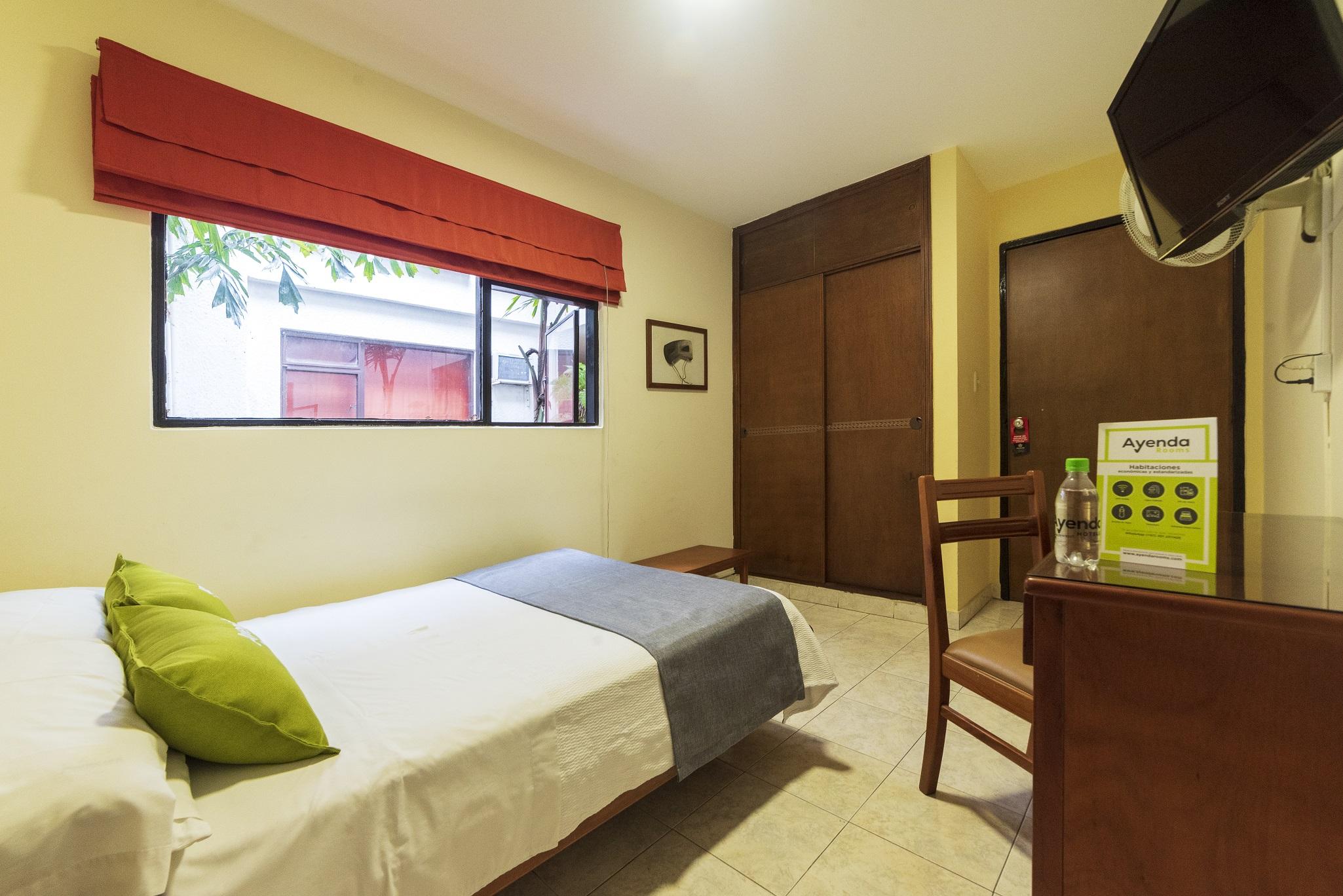 Ayenda 1502 Principe Hotel Букараманга Екстериор снимка