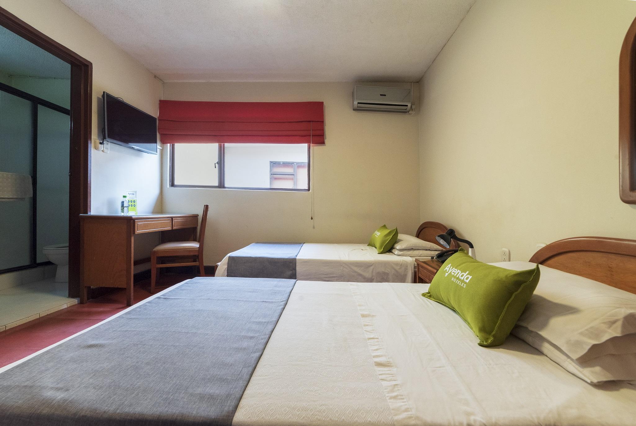 Ayenda 1502 Principe Hotel Букараманга Екстериор снимка